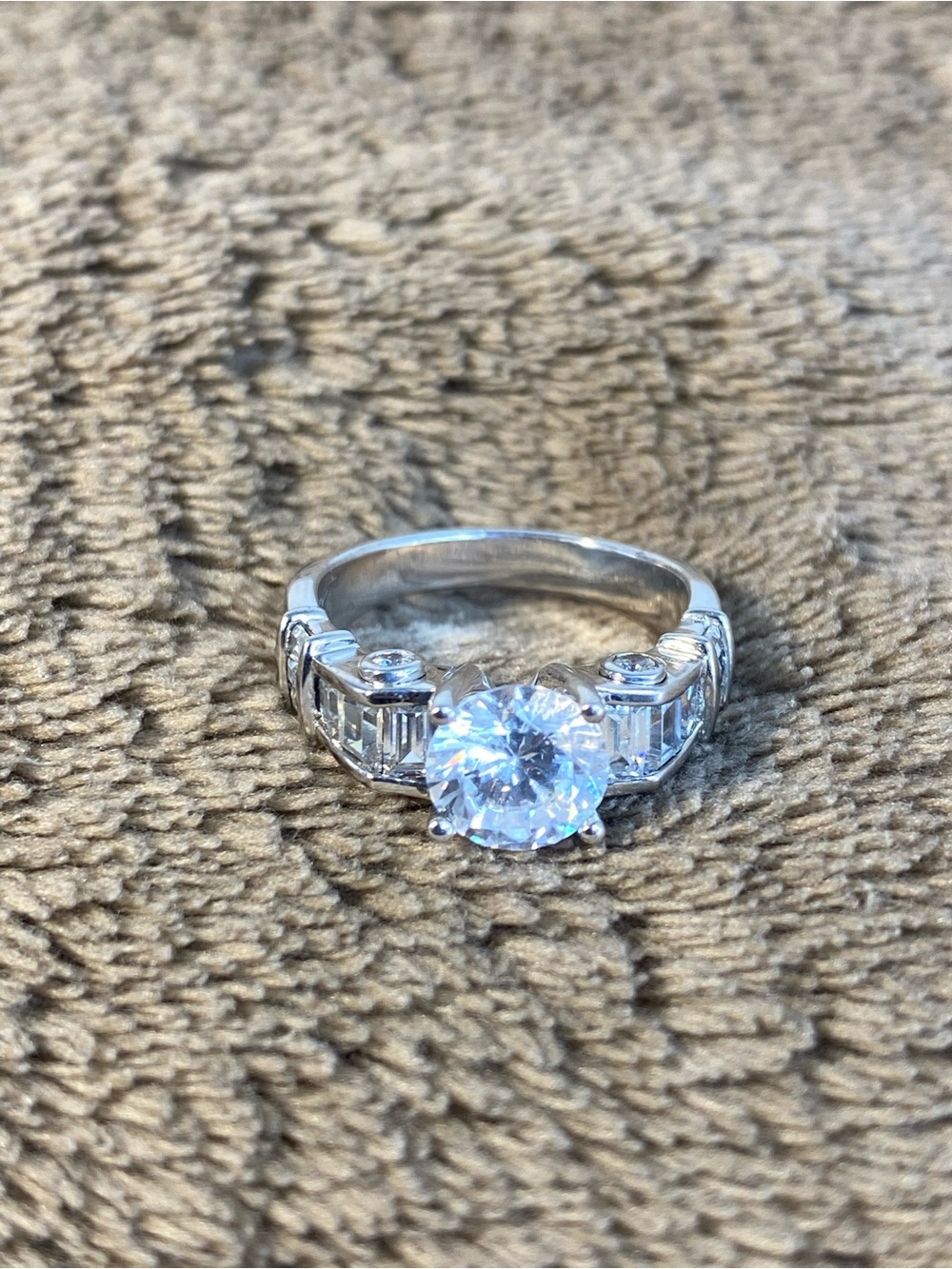 Vintage 925 sterling silver ring